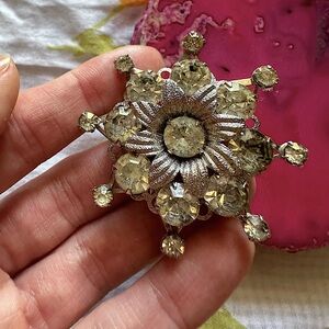 Vintage Brooch
